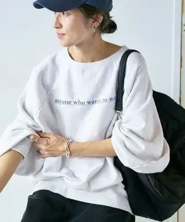 FRAMeWORK [ haru x FRAMeWORK ] 로고 맨투맨