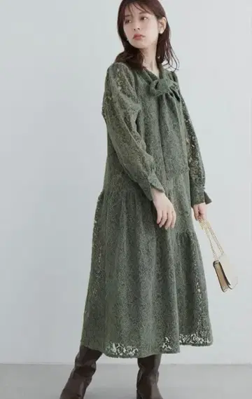 새상품 natural couture 2way 기모 레이스 티어드 원피스