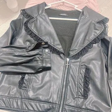 레이스 달린 블랙 가죽 자켓 세일러 코트 지뢰계