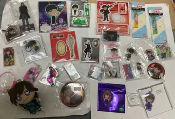 명탐정 코난 아크릴 스탠드 캔뱃지 카드 묶음 판매