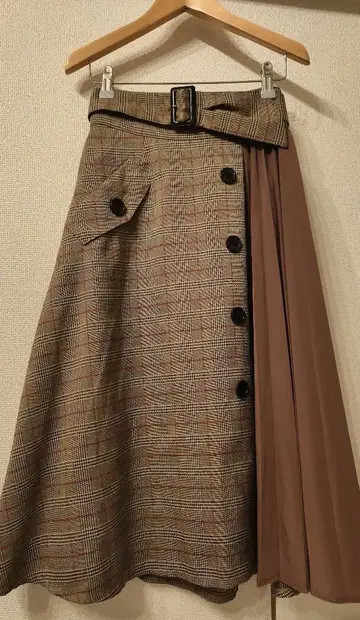 미사용 리랜드트루 체크 무늬 플리츠 스커트
