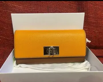 새상품 FURLA 오렌지와 브라운 가죽 장지갑