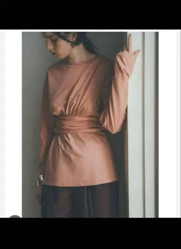 CLANE CASHOUR CUT TOPS