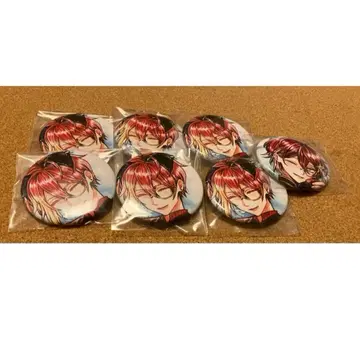 페네스 아쿠네코 캔뱃지 모음