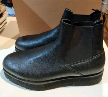 새상품급 1회 사용 사이드 고어 부츠 인조 가죽 통굽