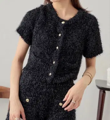 라메 샤기 금장 버튼 컴팩트 가디건 숏팬츠 셋업 가능