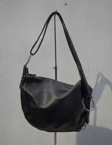 PAPILLONNER 가죽 백 블랙