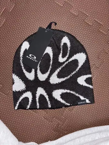 OAKLEY 오클리 니트 모자