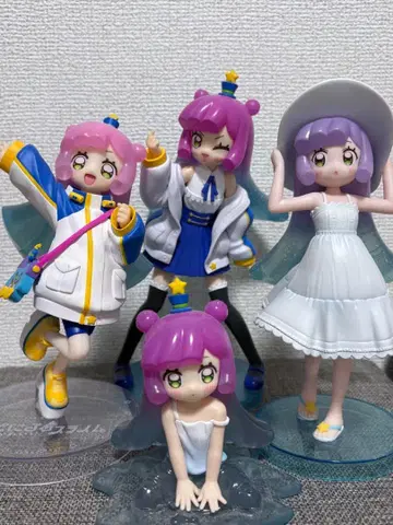 푸니루는 귀여운 슬라임 프라이스 피규어 4개