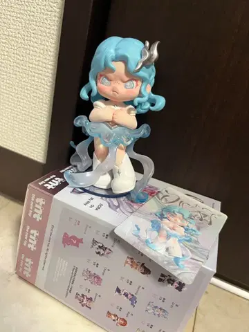 TNT DORA Material Vistas series