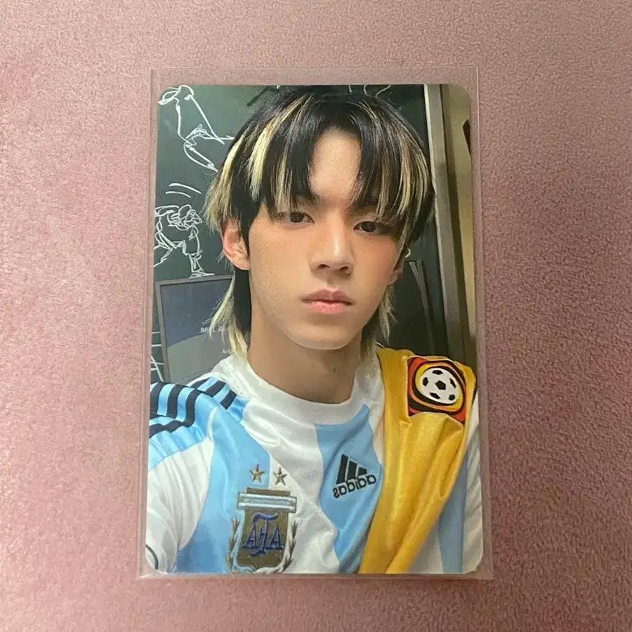 No.2288 キムジウン トレカ MUSICPLANT 【24時間以内発送】 No.2288 キムジウン トレカ MUSICPLANT 【24時間以内発送】 aespa