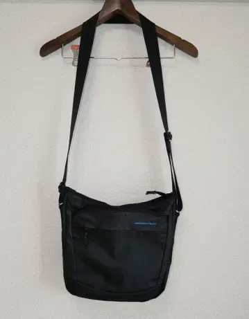 [ 중고 ] 만다리나덕 MANDARINA DUCK 숄더백