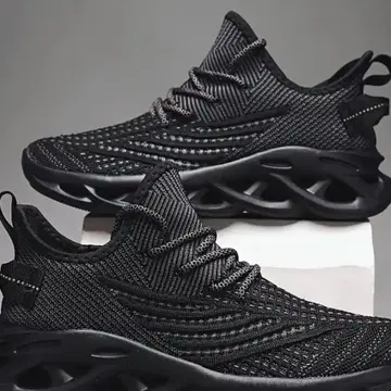 블랙 메쉬 스니커즈 사이즈 11