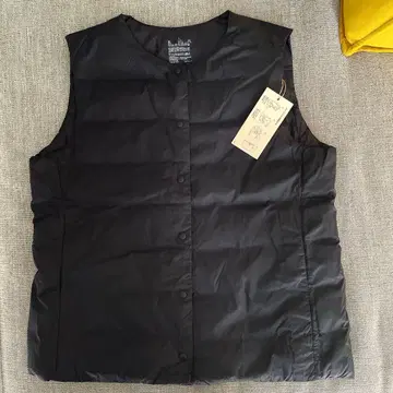 무인양품 경량 다운 포켓터블 노카라 베스트 L 사이즈