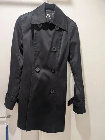 Pinky & Dianne 블랙 트렌치코트 38