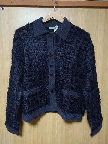 theory luxe 24FW 카라 부착 가디건 블랙 계열 40/L