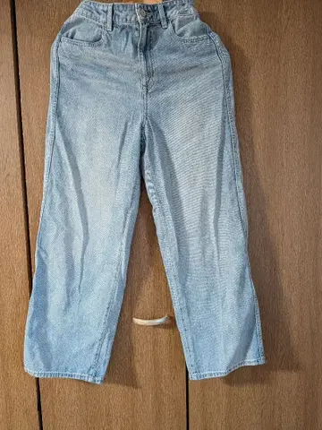 라이트 블루 와이드 레그 데님 글로벌 워크