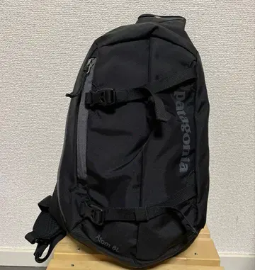 [컨디션 최상] patagonia 바디백 블랙 아톰 슬링 8L