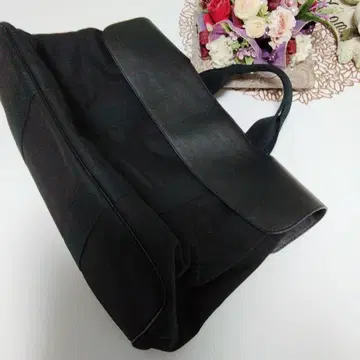 에리카 님 검토 블랙 롤 탑 토트백