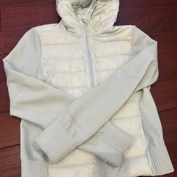Lululemon 후드 부착 다운 자켓 민트 그린 사이즈 4