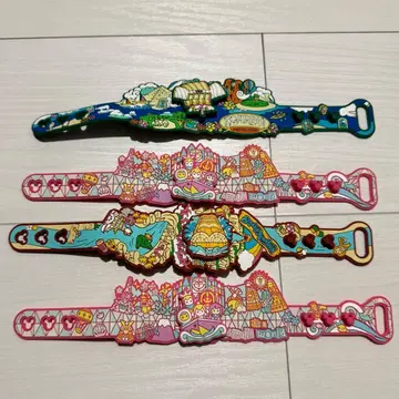 캡슐 토이 팔찌 세트