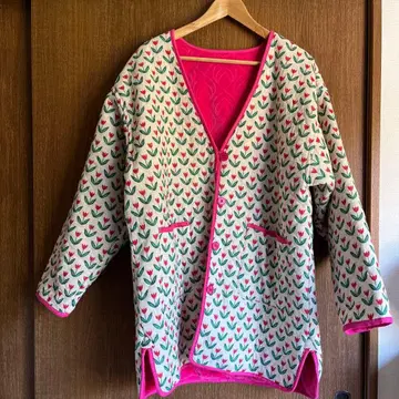 Freada 리버서블 벨로아 퀼트 코트 미들 기장