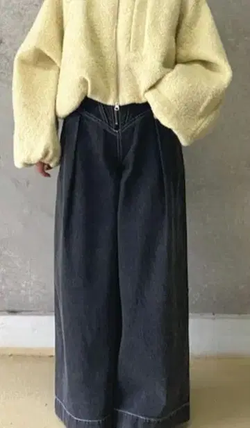 THINGS THAT MATTER / 코르셋 허리 데님 와이드 팬츠