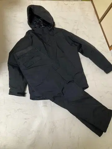 이지스 퓨전 다운 상하의 세트 3L 블랙