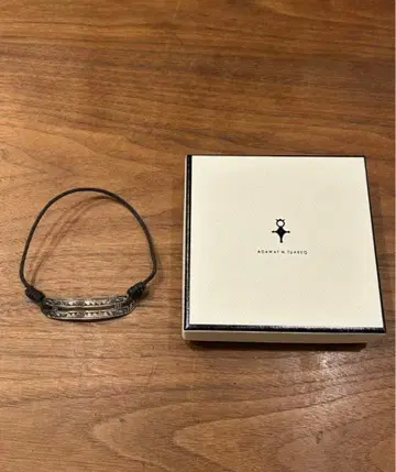 아다왓 투아레그 BOTAM IZAKAREN 보타무 이자가렌