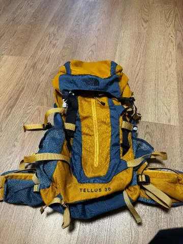 The North Face TELLUS 30 백팩