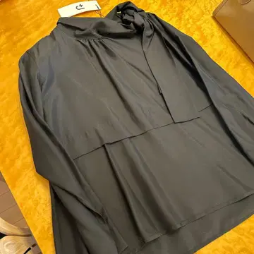 UNIQLO J 실크 100 블랙 긴팔 셔츠 M