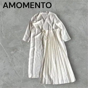 AMOMENTO 아모멘토 카슈쿨 드레스 겉옷 플리츠 이소재
