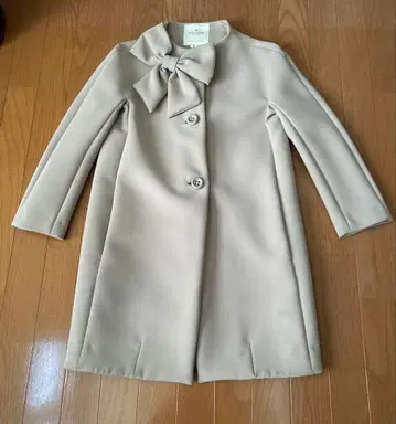 케이트 스페이드 베이지 리본 포함 코트 이시하라 사토미