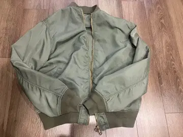 올리브 그린 MA-1 자켓
