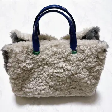 ear papillonner 이아파피요네 수지 핸들 퍼 토트백