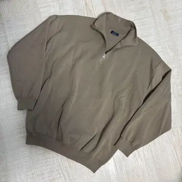 [ 미사용 ] 베이지 하프 지퍼 니트 스웨터