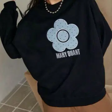 마리콴트 트레이닝복 블랙