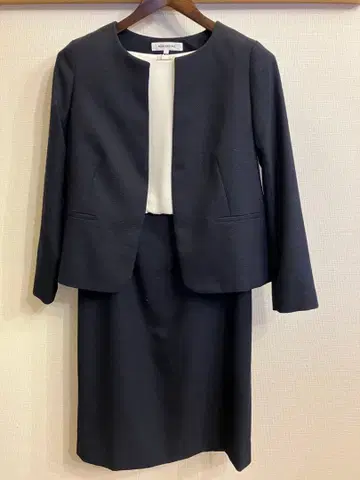 NATURAL BEAUTY BASIC 네이비 수트 L 사이즈