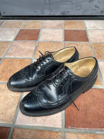 블랙 윙 팁 레더 슈즈 9.5D