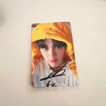 사인 포함 hellolive 트레이딩 카드 태그