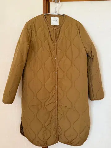 카키 퀼팅 롱 자켓