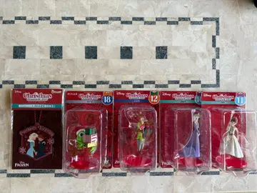 디즈니 크리스마스 피규어 세트