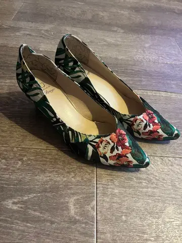 히미코 HIMIKO 히미코 온 루즈 / 꽃무늬 펌프스 24cm