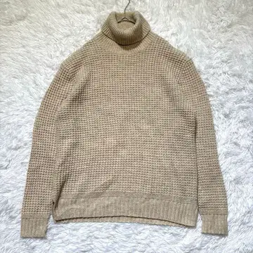 [ 어반 리서치 ] 터틀넥 니트 스웨터 베이지 38 가을/겨울
