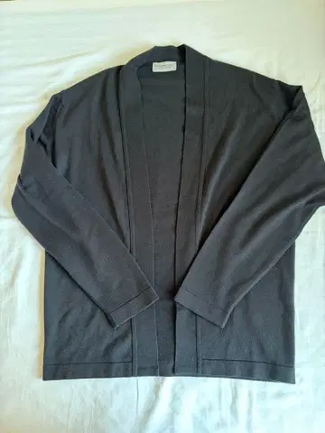 존스메들리 24G 버튼리스 가디건 M 블랙 울