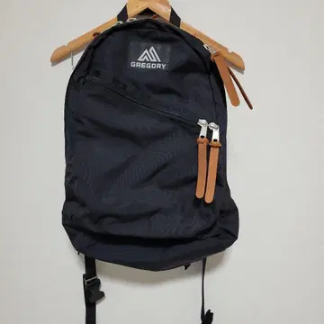 GREGORY 블랙 백팩