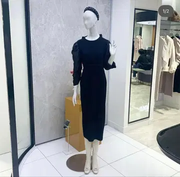 셀포드 백 리본 니트 원피스