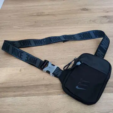 Nike 블랙 숄더백