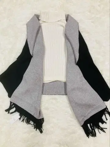 야마다야 새상품 그랜터블 소매 디자인 니트 스톨 블랙