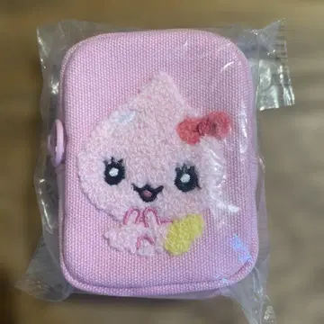 우루오이짱 카라비너 포함 미니 파우치